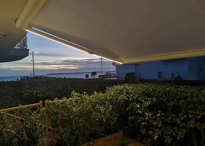 Le Colisee Vue La Baule